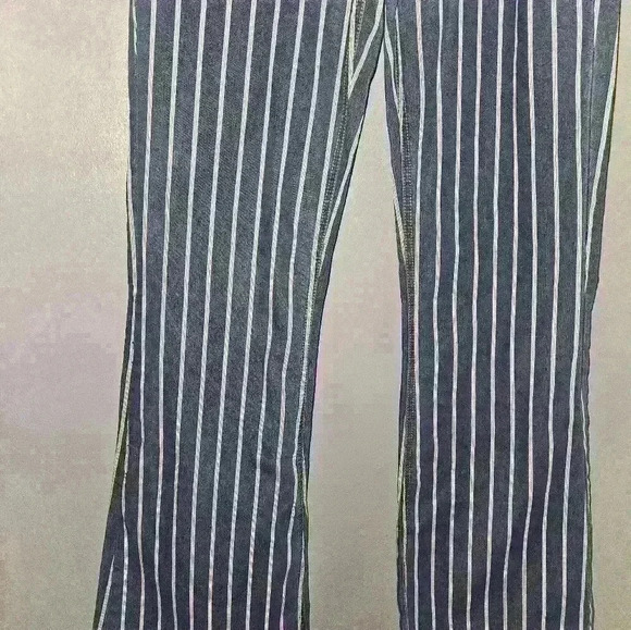 Rock & Roll Denim Womans High Rise Trouser Size W28 L 34 - Picture 2 of 12